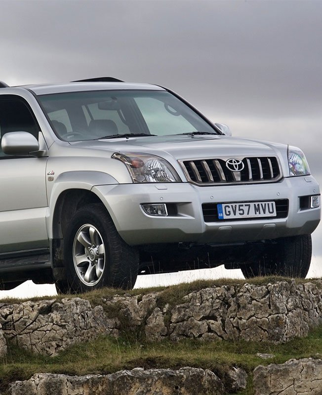 toyota-landcruiser-prado-in-kabul-rental-vehicle